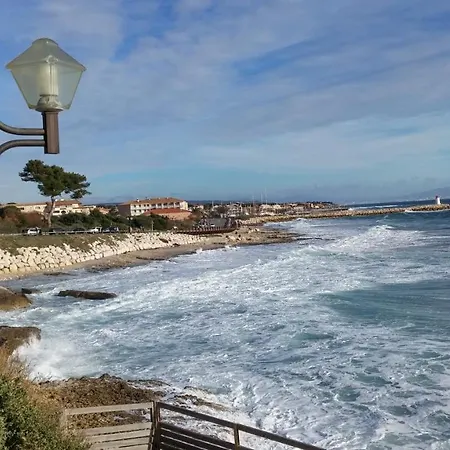 Studio Vue Mer Et Chateau En Provence Apartment