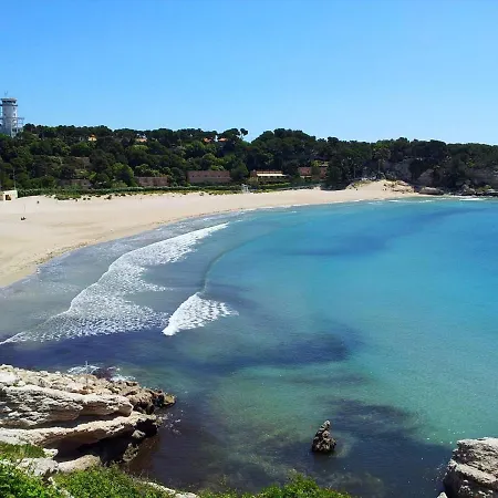 Studio Vue Mer Et Chateau En Provence Apartment
