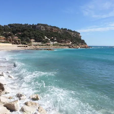 Apartment Studio Vue Mer Et Chateau En Provence *